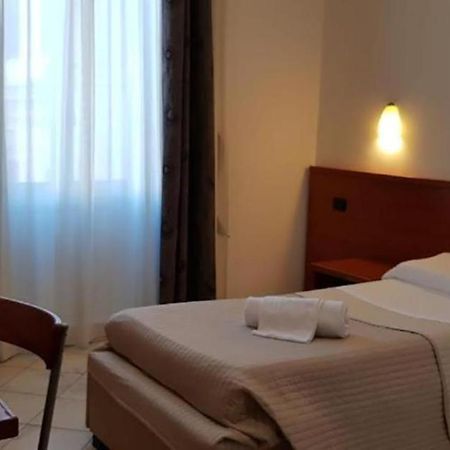 Hotel Luciani Rome Bagian luar foto