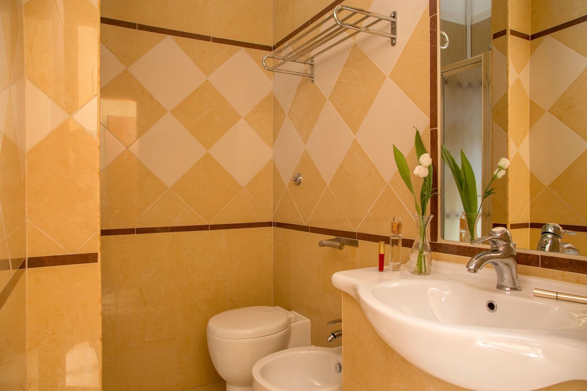 Hotel Luciani Rome Bagian luar foto