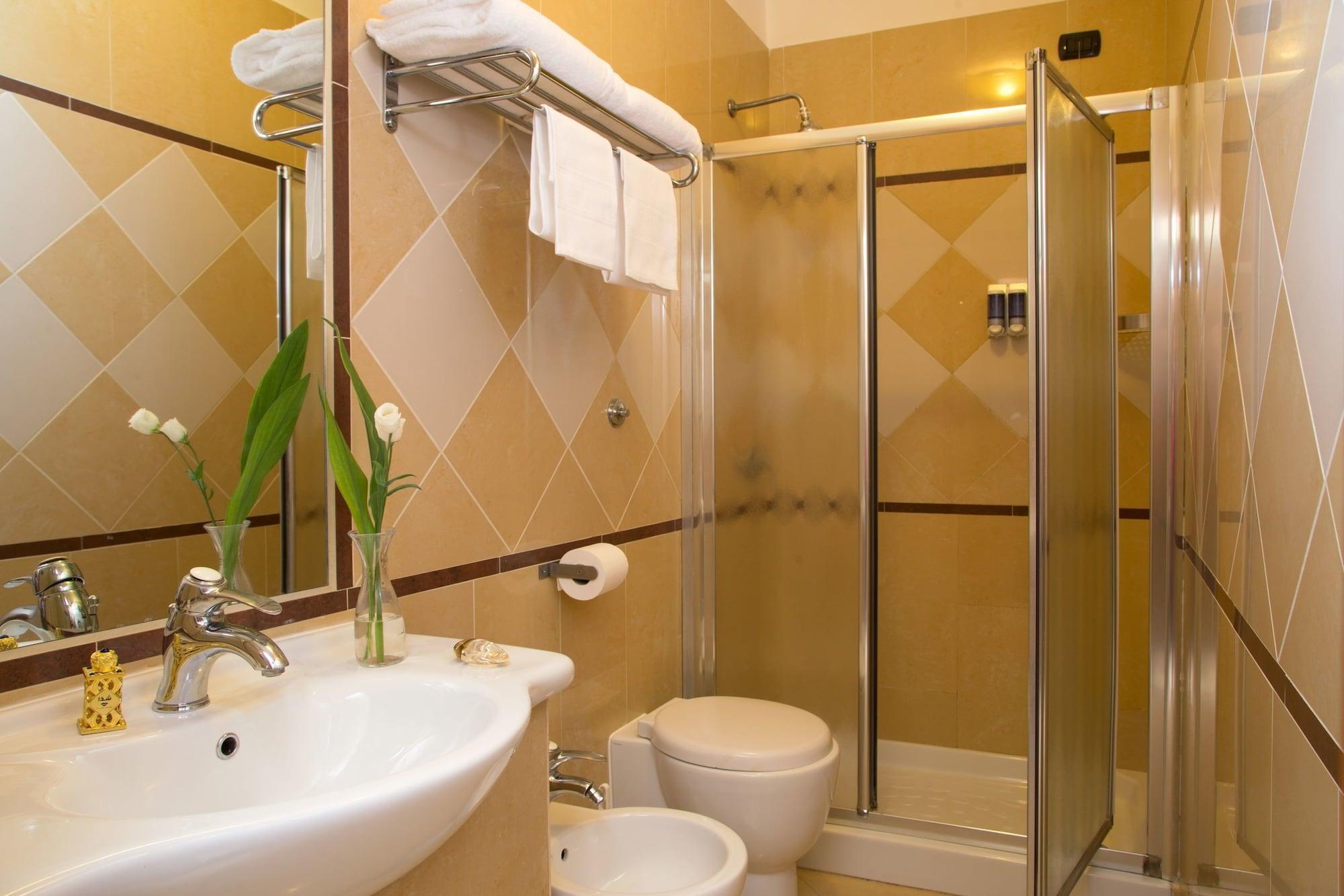 Hotel Luciani Rome Bagian luar foto
