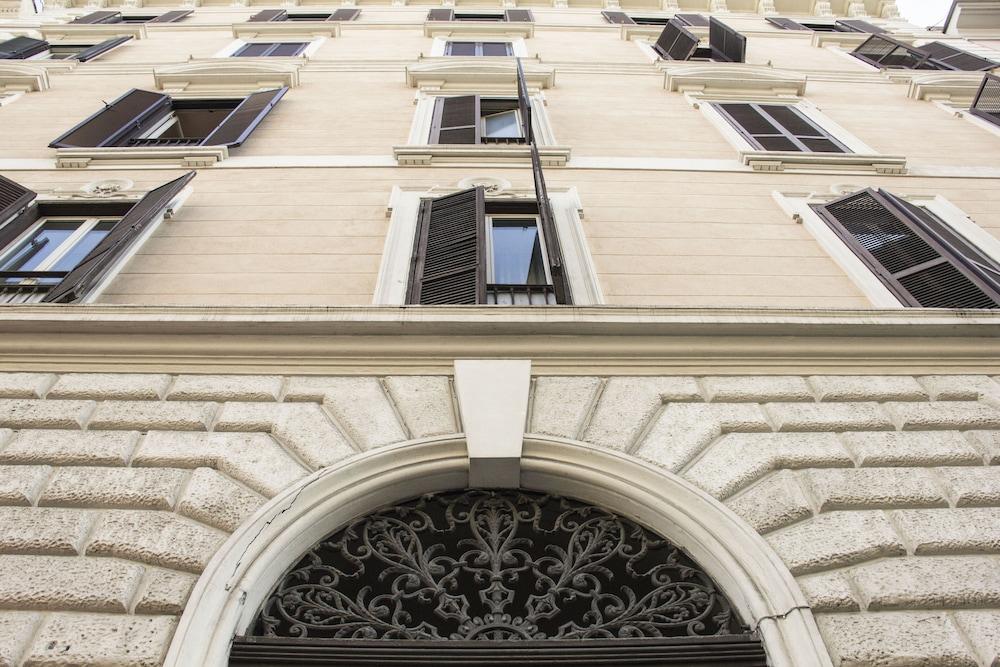 Hotel Luciani Rome Bagian luar foto