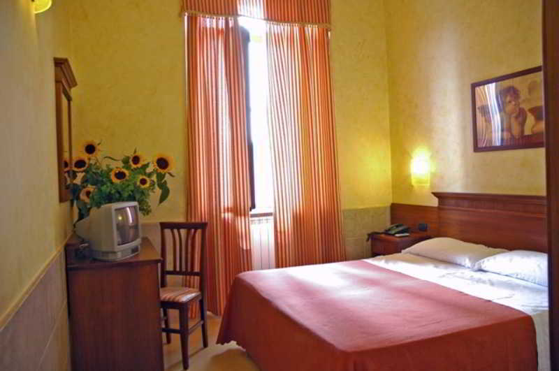 Hotel Luciani Rome Bagian luar foto