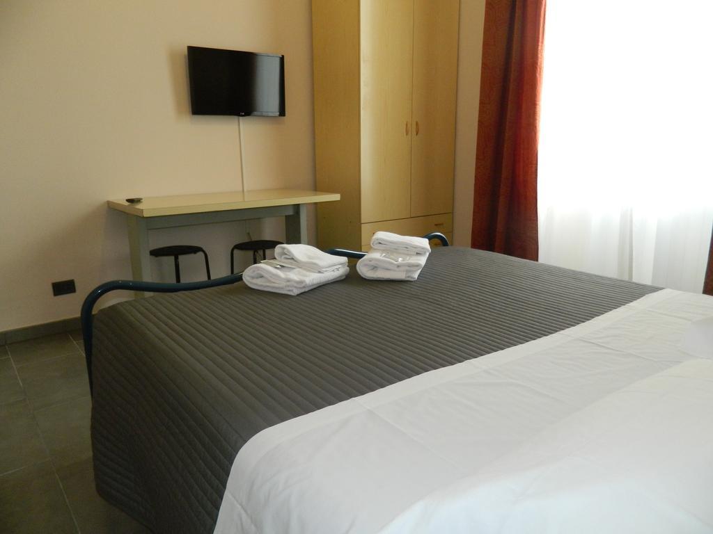 Hotel Luciani Rome Bagian luar foto