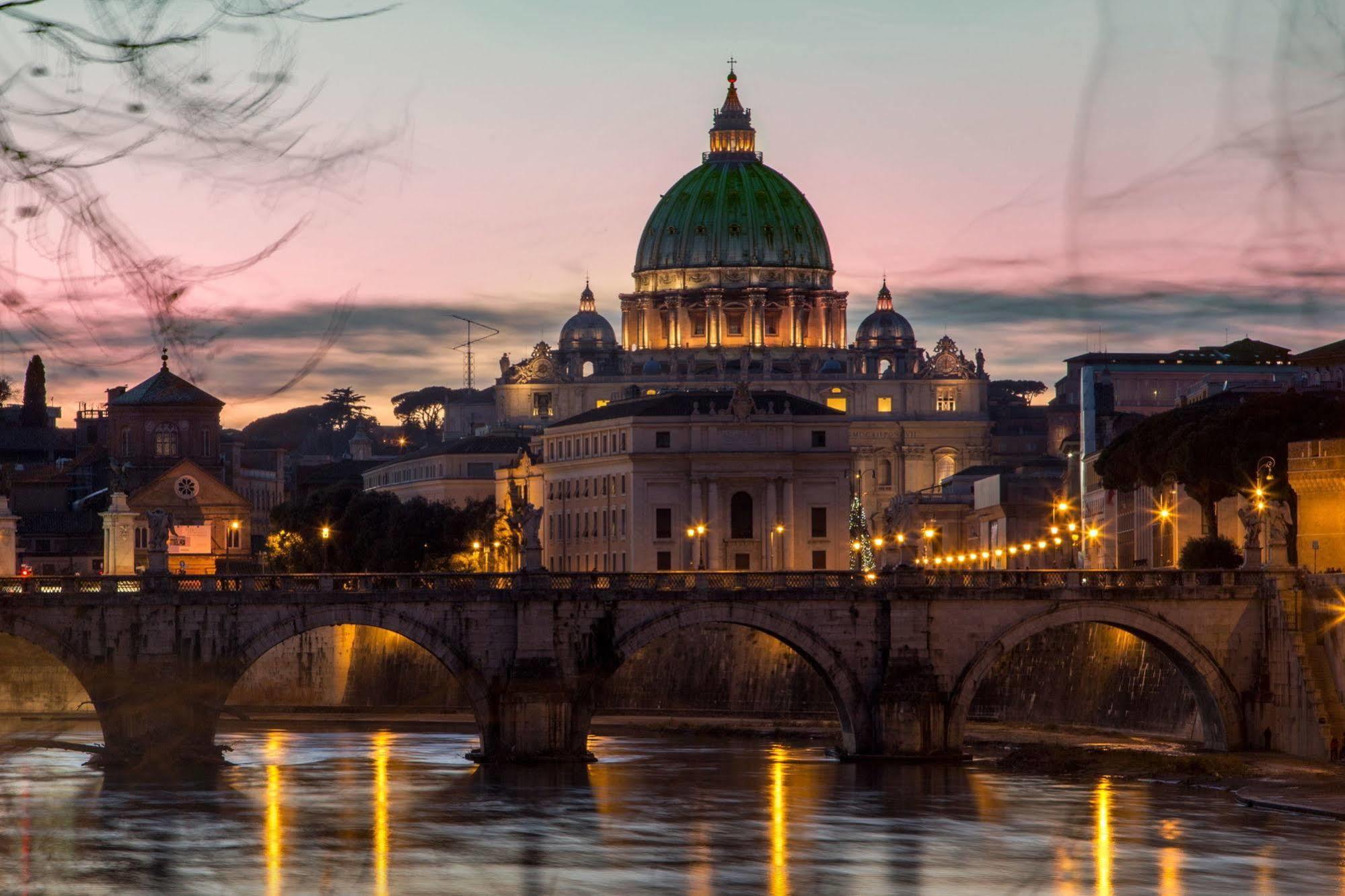 Hotel Luciani Rome Bagian luar foto