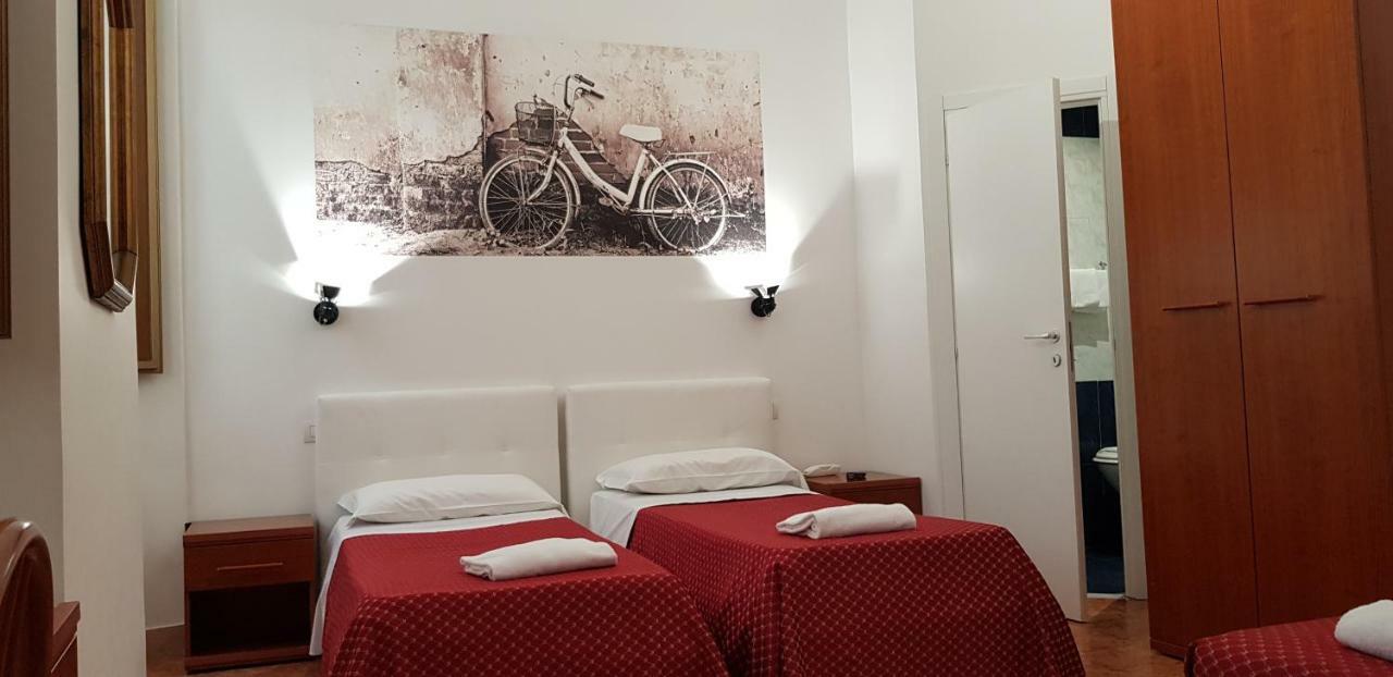 Hotel Luciani Rome Bagian luar foto